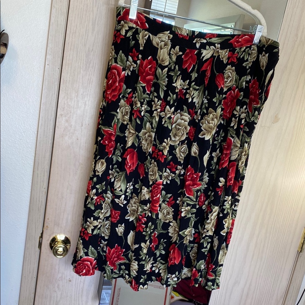 Alfred Red and White Smocked Midi Skirt